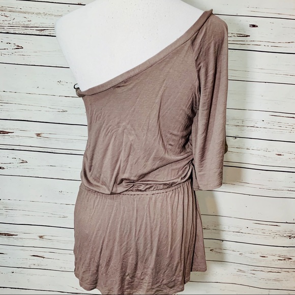 ⭐️ ELLA MOSS Draped One Shoulder Peplum Top - Picture 4 of 7